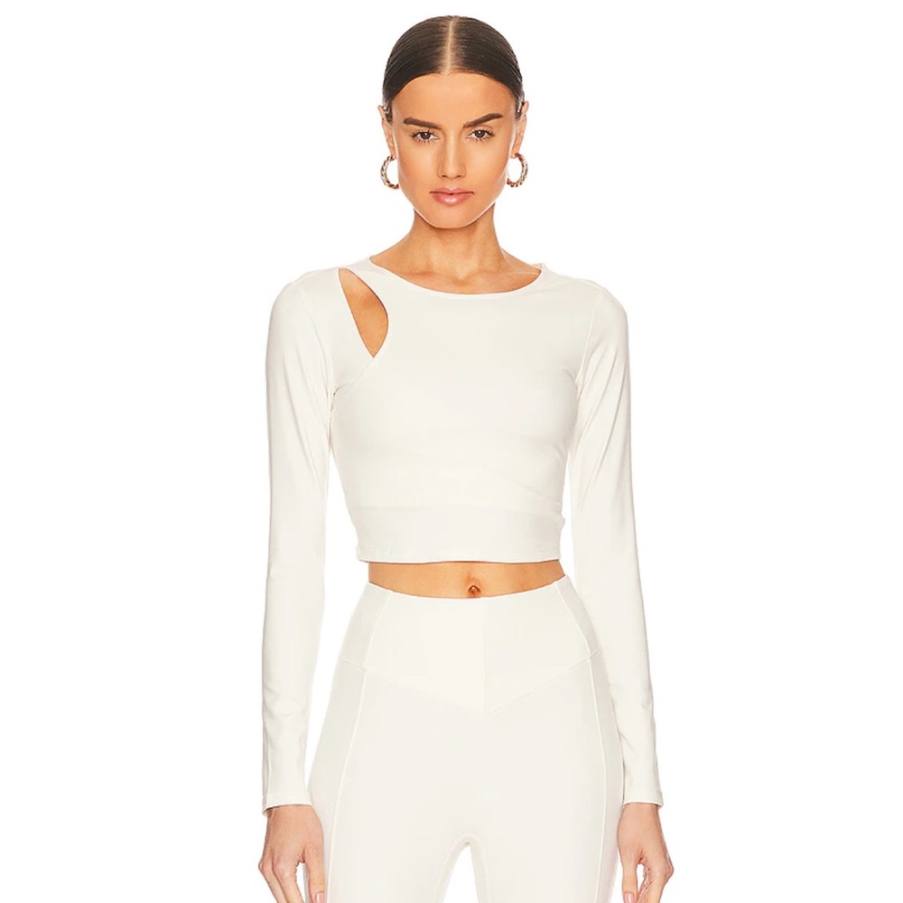 Revolve Le Ore Fiori Asymmetrical Long Sleeve Top in Canvas Size S/P
